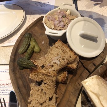 Astair - French Near Me - Paris, 75