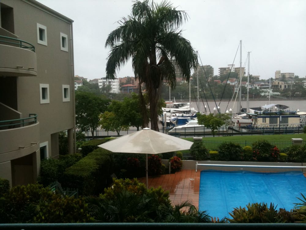 BRIDGEWATER GARDENS Goodwin Str 10, Brisbane Queensland, Australia