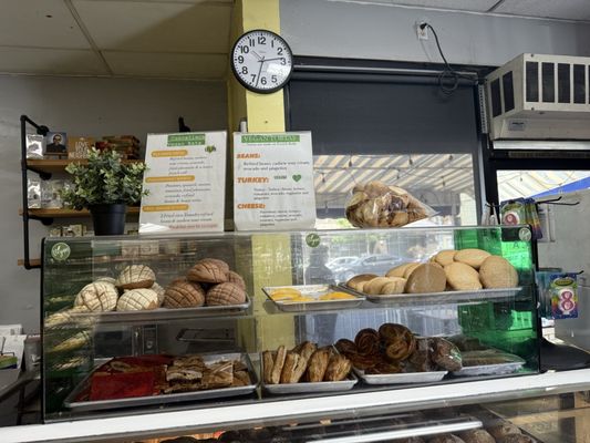 Panaderia Cuscatleca by null