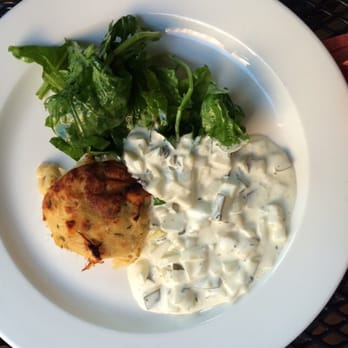 Henrietta's Table - crab cake - New American Near Me - Cambridge, Massachusetts