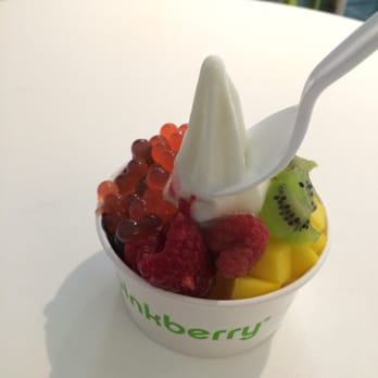 Pinkberry - Small original with fruits! Loved the strawberry boboa!! It was like a roe in sushi!! - Ice Cream & Frozen Yogurt Near Me - New York, New York