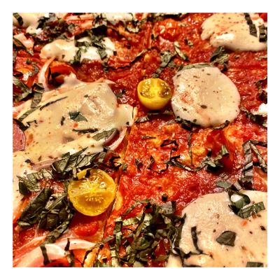 Crushed Pizzeria by null