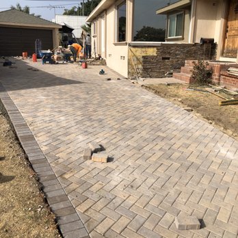 Crown Pavers - Placing mocha border - Masonry/Concrete Near Me - Alhambra, California