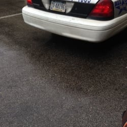All City Taxi - The driver refused to use the meter and asked for $40 dollar cash to PHL. Refused to give us receipt!