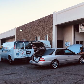 Jeff's Mobile Glass - Front shop entrance - Auto Glass Services Near Me - San Leandro, California Jeff's Mobile Glass - Front shop entrance - Auto Glass Services Near Me - San Leandro, California