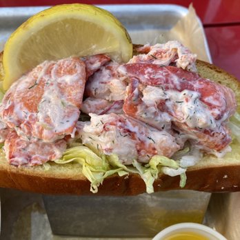 Dockers Fish House - Lobster Roll - Sushi Bars Near Me - Muskegon, Michigan Dockers Fish House - Lobster Roll - Sushi Bars Near Me - Muskegon, Michigan