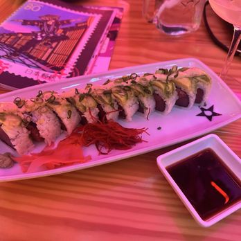 Nacion Sushi - Spicy tuna roll - Japanese Near Me - Miami, Florida