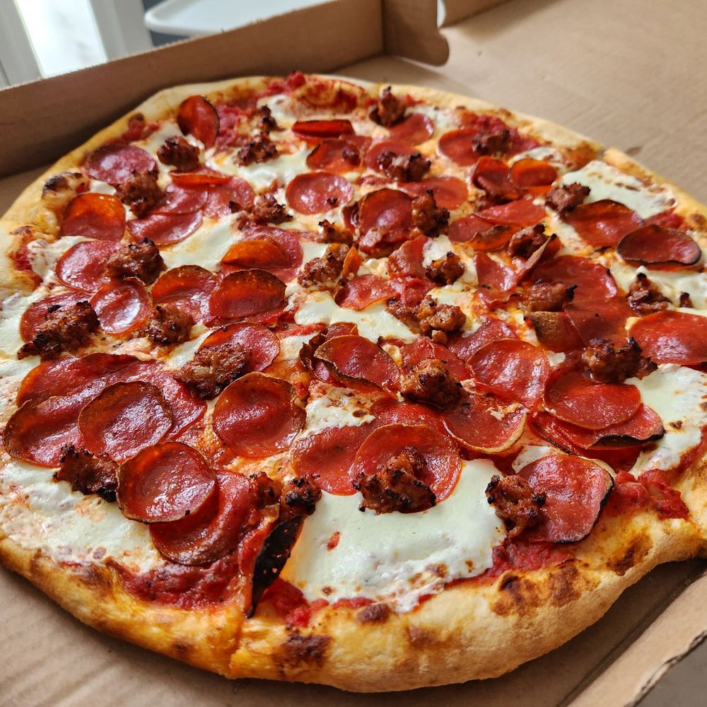 ZIZZA AUTHENTIC PIZZERIA - Updated February 2026 - 21 Photos & 71