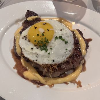 Maple & Ash - Steakhouses Near Me - Scottsdale, Arizona Maple & Ash - Steakhouses Near Me - Scottsdale, Arizona