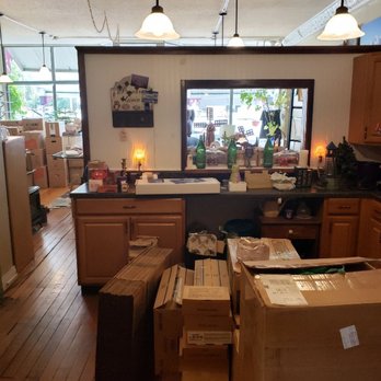 Lifestyle Moving and Cleaning - Packing/relocating A store in niwot Colorado - Movers Near Me - Denver, Colorado Lifestyle Moving and Cleaning - Packing/relocating A store in niwot Colorado - Movers Near Me - Denver, Colorado