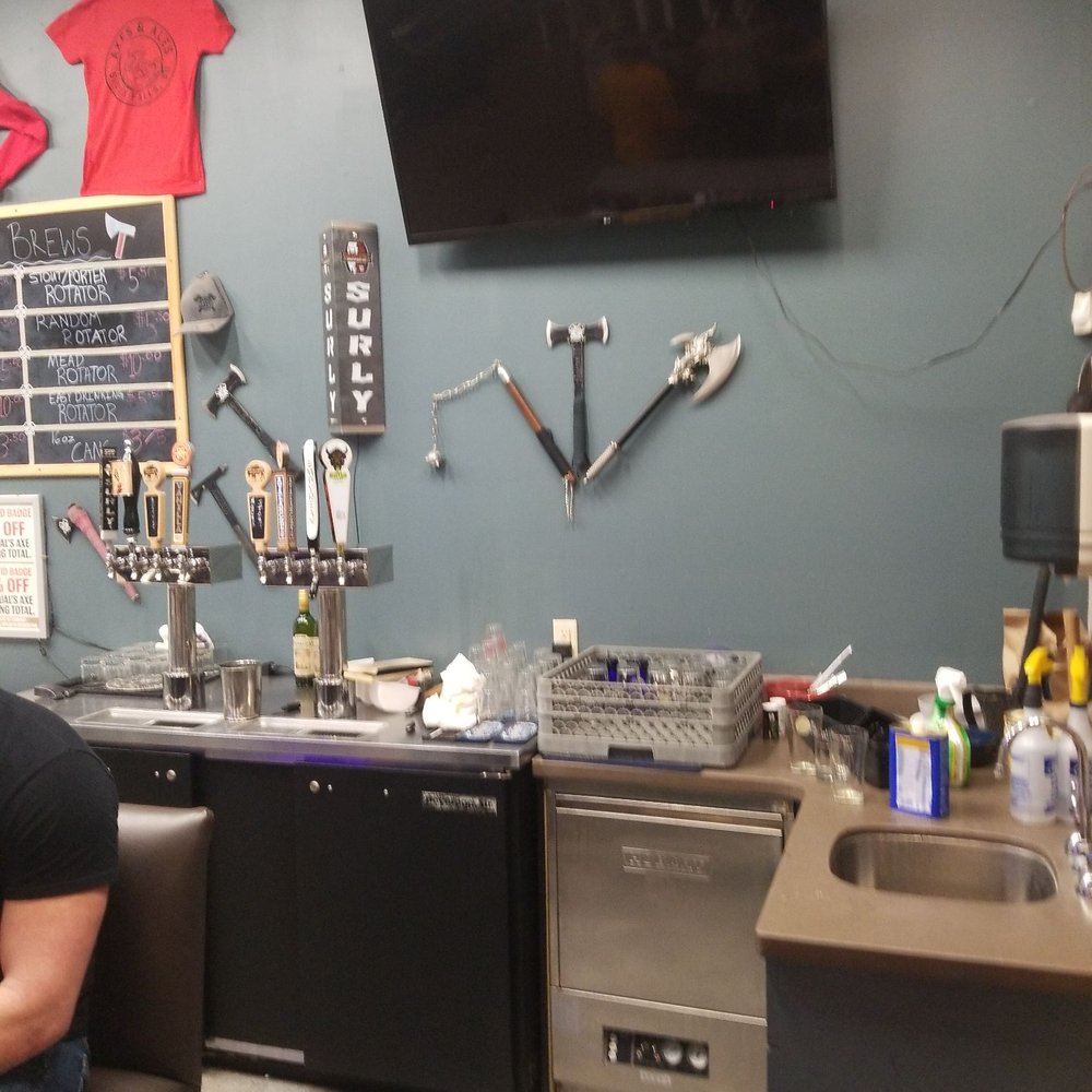 JJ's Axes & Ales - Check in station - Axe Throwing Near Me - Sioux Falls, South Dakota JJ's Axes & Ales - Check in station - Axe Throwing Near Me - Sioux Falls, South Dakota
