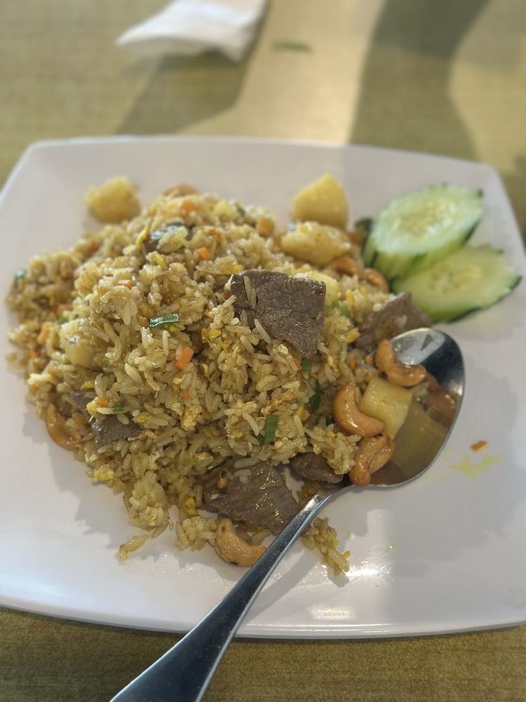 Food from The Pa Daek Lao Thai Street Eats