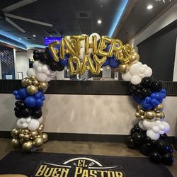 Myra’s Events - Father's Day balloons!