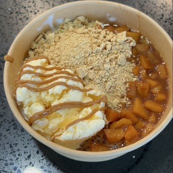 Mingle Mochi & Croffle - Instagram/YouTube/TikTok/Yelp/Google Maps: @AC9MOO - Desserts Near Me - Rosemead, California Mingle Mochi & Croffle - Instagram/YouTube/TikTok/Yelp/Google Maps: @AC9MOO - Desserts Near Me - Rosemead, California