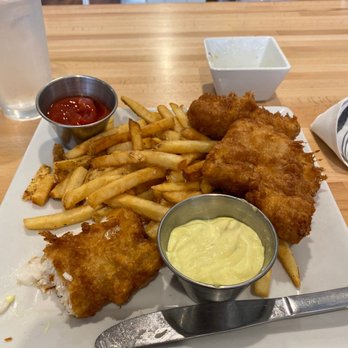 Ralph And Avas Kitchen and Bar - Fish & Chips - New American Near Me - Mooresville, Indiana Ralph And Avas Kitchen and Bar - Fish & Chips - New American Near Me - Mooresville, Indiana