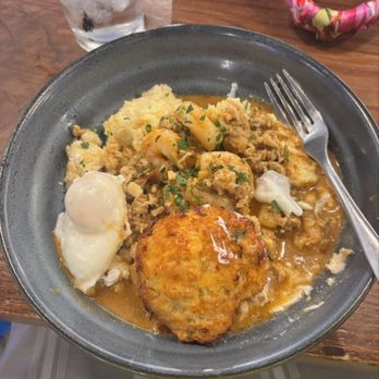 Kitchen Social - Shrimp and Grits - Cocktail Bars Near Me - Beachwood, Ohio