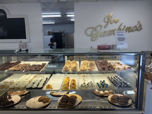 Gambino's Bakery by null