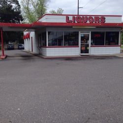 Five Points Package Store - Outside of store