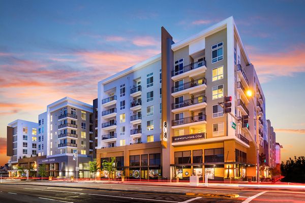 808 West Apartments 58 Photos 30 Reviews Apartments 808 W San Carlos St San Jose Ca United States Phone Number
