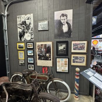 Barry's Car Barn - Museums Near Me - Intercourse, Pennsylvania