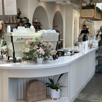 Communal Coffee - Cafes Near Me - Oceanside, California