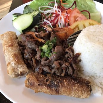 Pho Saigon Pearl - Variety plate shrimp egg rolls and beef pretty disappointing - Vietnamese Near Me - Irvine, California