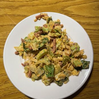 Damon's Steak House - House salad - Steakhouses Near Me - Glendale, California