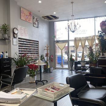 Hi Beauty Salon - Entrance view while sitting - Hair Salons Near Me - Alameda, California Hi Beauty Salon - Entrance view while sitting - Hair Salons Near Me - Alameda, California
