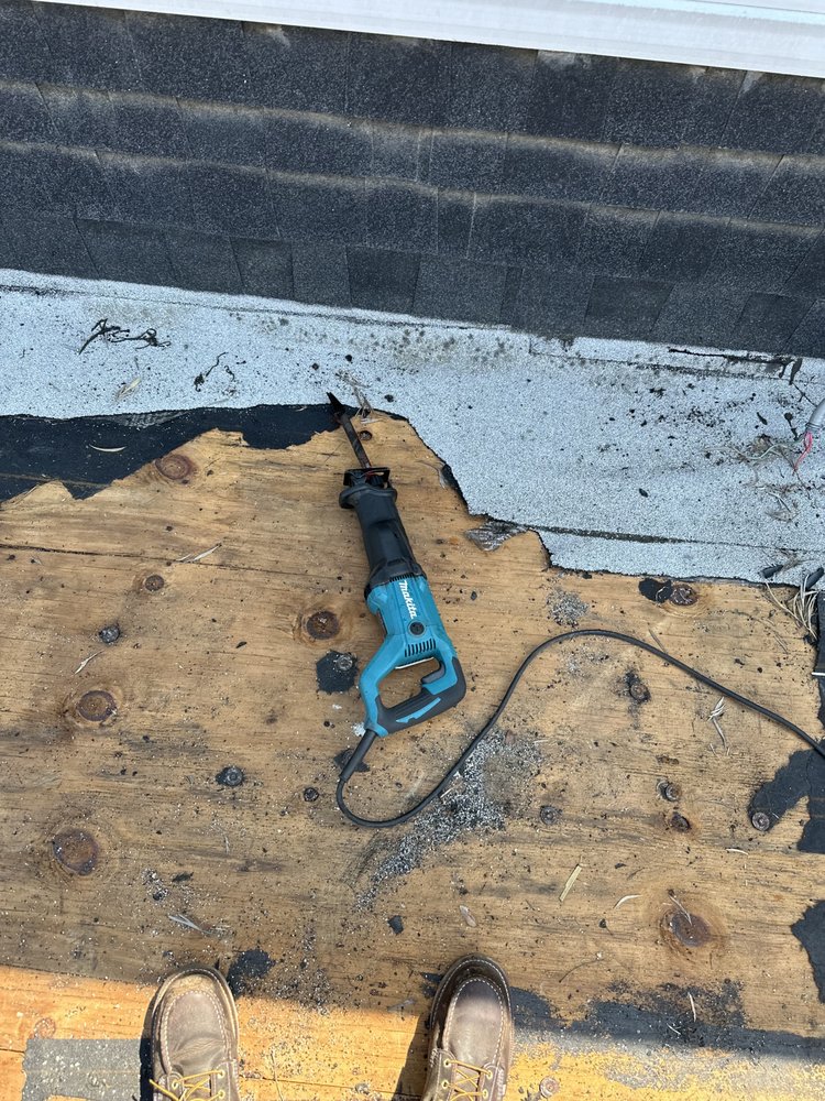 Slide of Apex Roofing & Construction