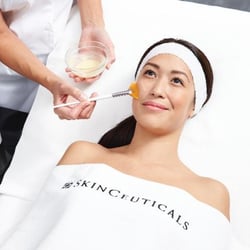Estetica Skin Care By Kasia - SkinCeuticals Chemical Peel