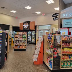 Wawa - Inside
