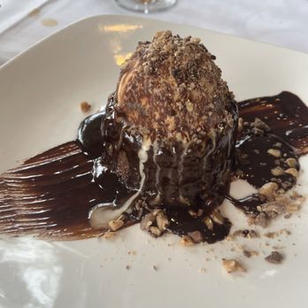 Peohe's - Lava Cake - Seafood Near Me - Coronado, California