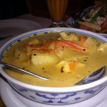 Baan Thai - Chicken yellow curry - Thai Near Me - Seaside, California Baan Thai - Chicken yellow curry - Thai Near Me - Seaside, California