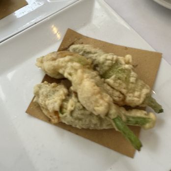 Taverna Lino - Pumpkin Blossom - Italian Near Me - Rome, RM