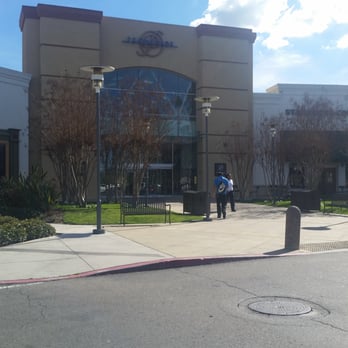 Promenade Temecula - Shopping Centers Near Me - Temecula, California Promenade Temecula - Shopping Centers Near Me - Temecula, California