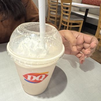 Dairy Queen Grill & Chill - Hot fudge shake - Fast Food Near Me - Vancouver, British Columbia
