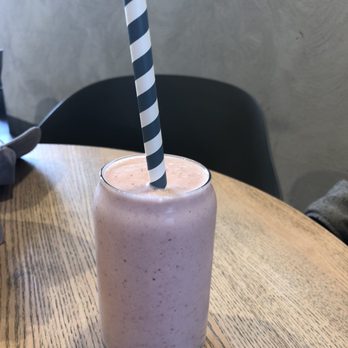 LEAFCAFE & CO - Strawberry and banana - Breakfast & Brunch Near Me - Campbelltown, NSW LEAFCAFE & CO - Strawberry and banana - Breakfast & Brunch Near Me - Campbelltown, NSW