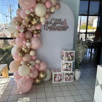 Bluebird Kitchen - Baby sprinkle - Cocktail Bars Near Me - Bellmore, New York