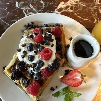Julienne - Magic - New American Near Me - San Marino, California
