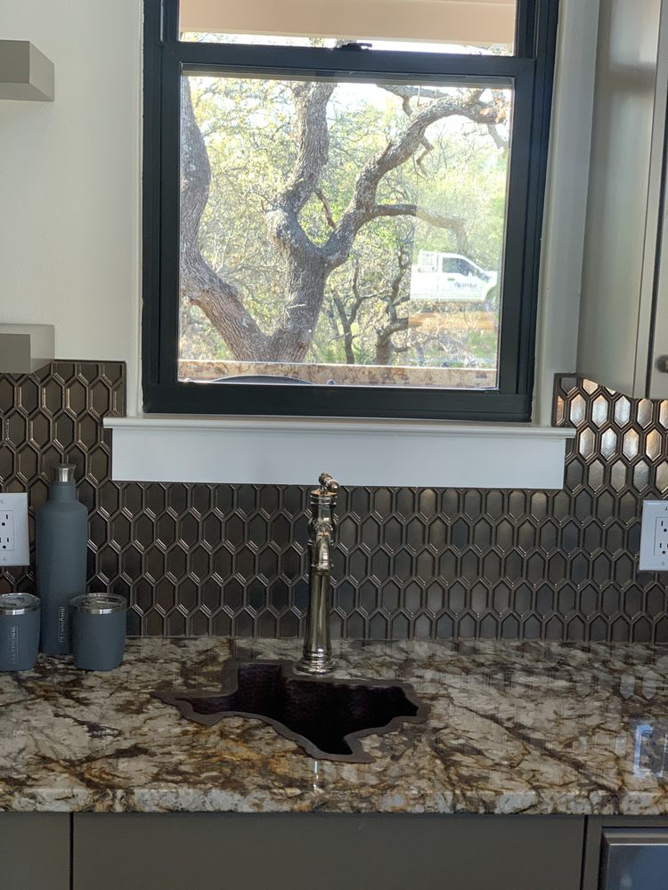 Slide of Diamante Plumbing