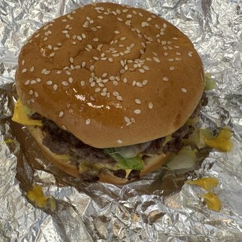 Five Guys - Cheeseburger - Burgers Near Me - Albuquerque, New Mexico Five Guys - Cheeseburger - Burgers Near Me - Albuquerque, New Mexico