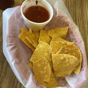 Salsa Taqueria - They give you chips and salsa - Mexican Near Me - Richmond, California Salsa Taqueria - They give you chips and salsa - Mexican Near Me - Richmond, California