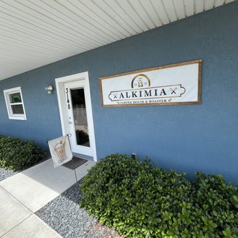 Alkimia Coffee House & Roaster - Coffee Roasteries Near Me - Ocala, Florida