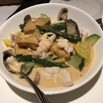 Veekoo - Thai red curry chicken - Japanese Near Me - Royersford, Pennsylvania Veekoo - Thai red curry chicken - Japanese Near Me - Royersford, Pennsylvania