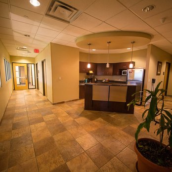 1. BluePearl Pet Hospital