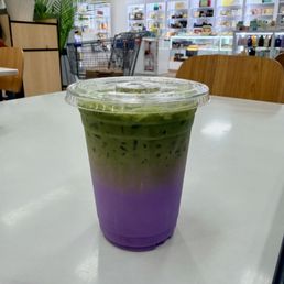 Ube matcha latte Ube matcha latte