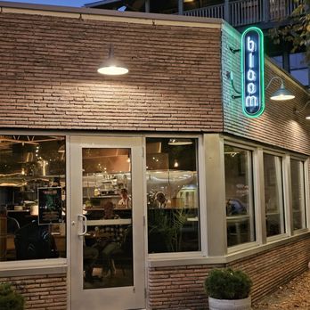 Bloom - The outside of the restaurant as night falls. - Tapas/Small Plates Near Me - Roanoke, Virginia