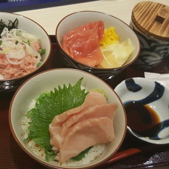 北海丼 - 3 mini bowl - Japanese Near Me - Hong Kong, HK