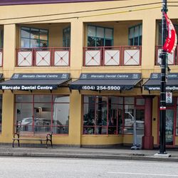 Mercato Dental Centre