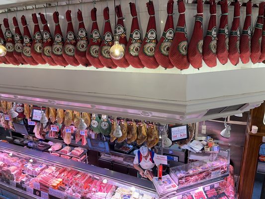 Museo del Jamón by null